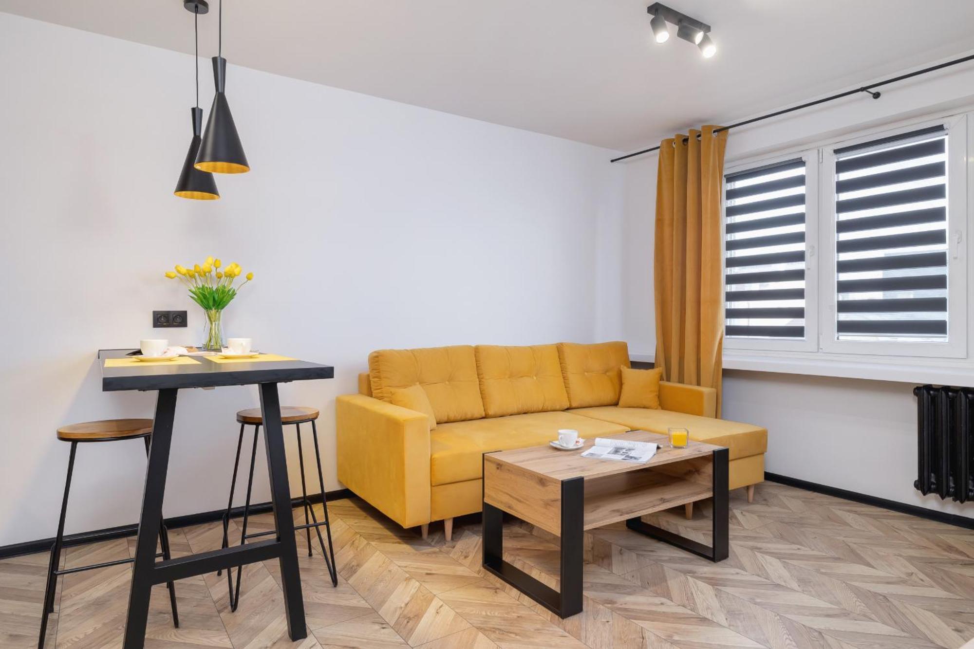 City Center One-Bedroom Apartment With Bathtub By Noclegi Renters Ряшів Екстер'єр фото